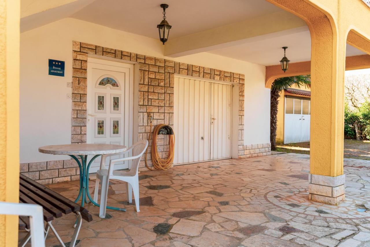 Apartment Villa Olga Пореч Екстер'єр фото
