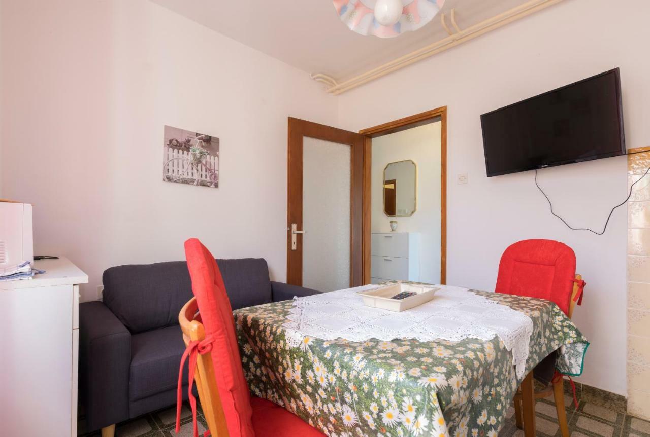 Apartment Villa Olga Пореч Екстер'єр фото